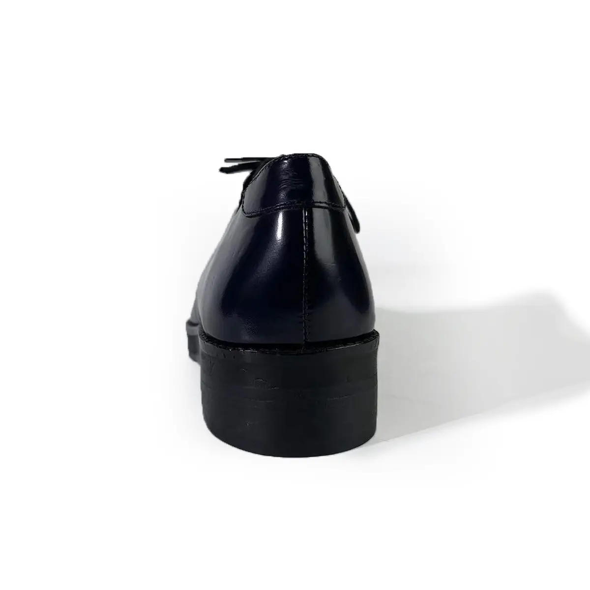 Women pointed toe dress shoe in black genuine leather