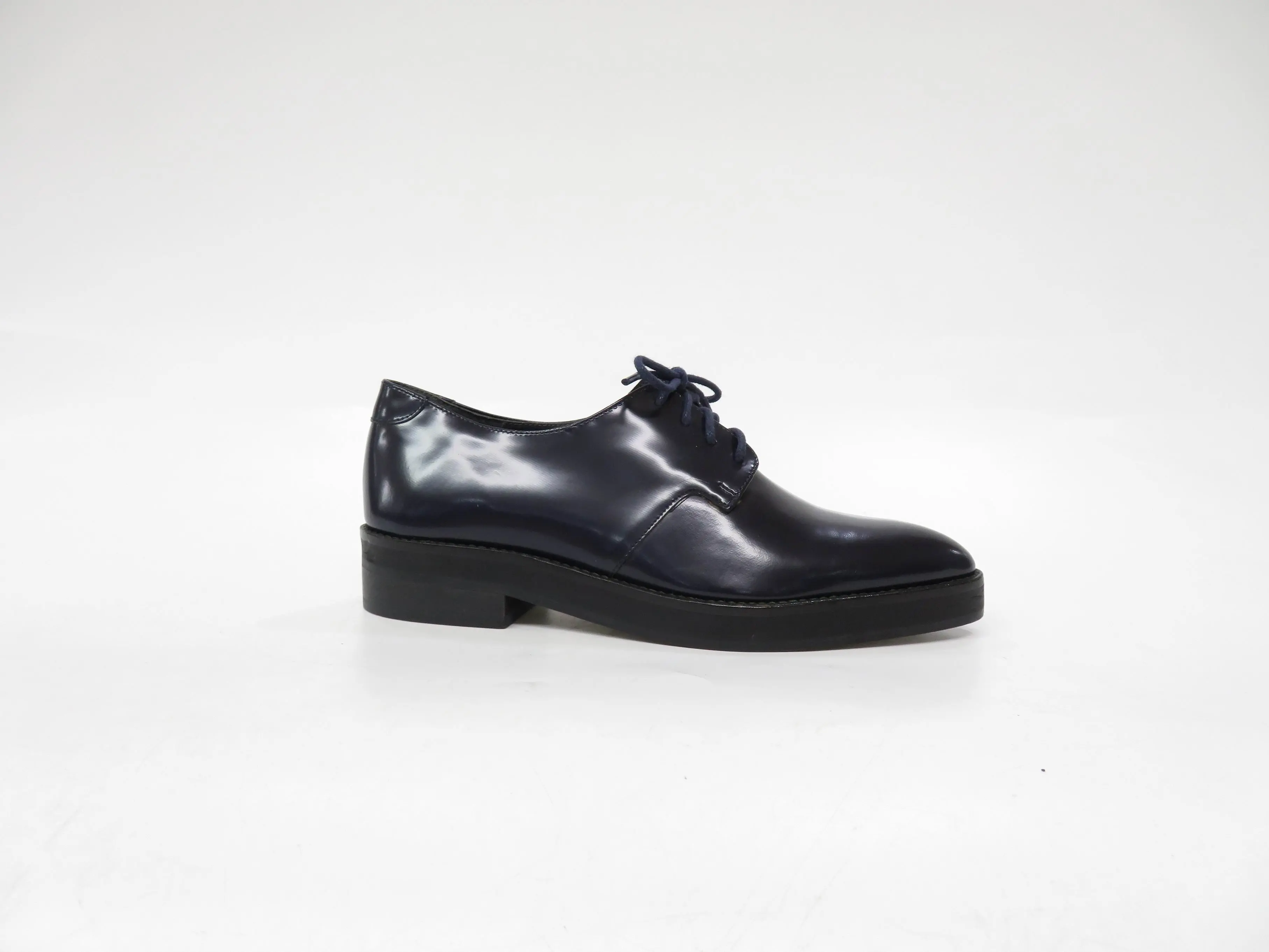 shoe supplier