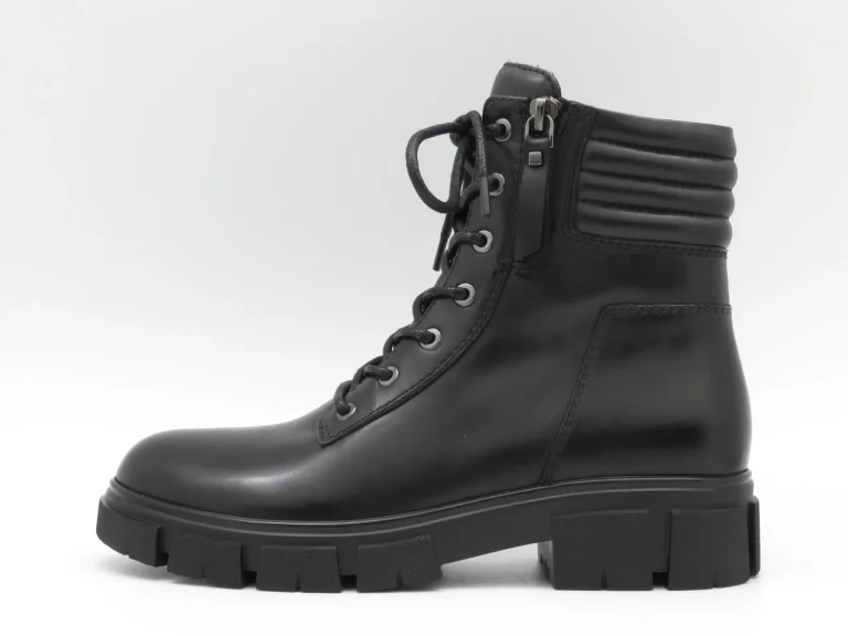 buy shoes direct from manufacturers