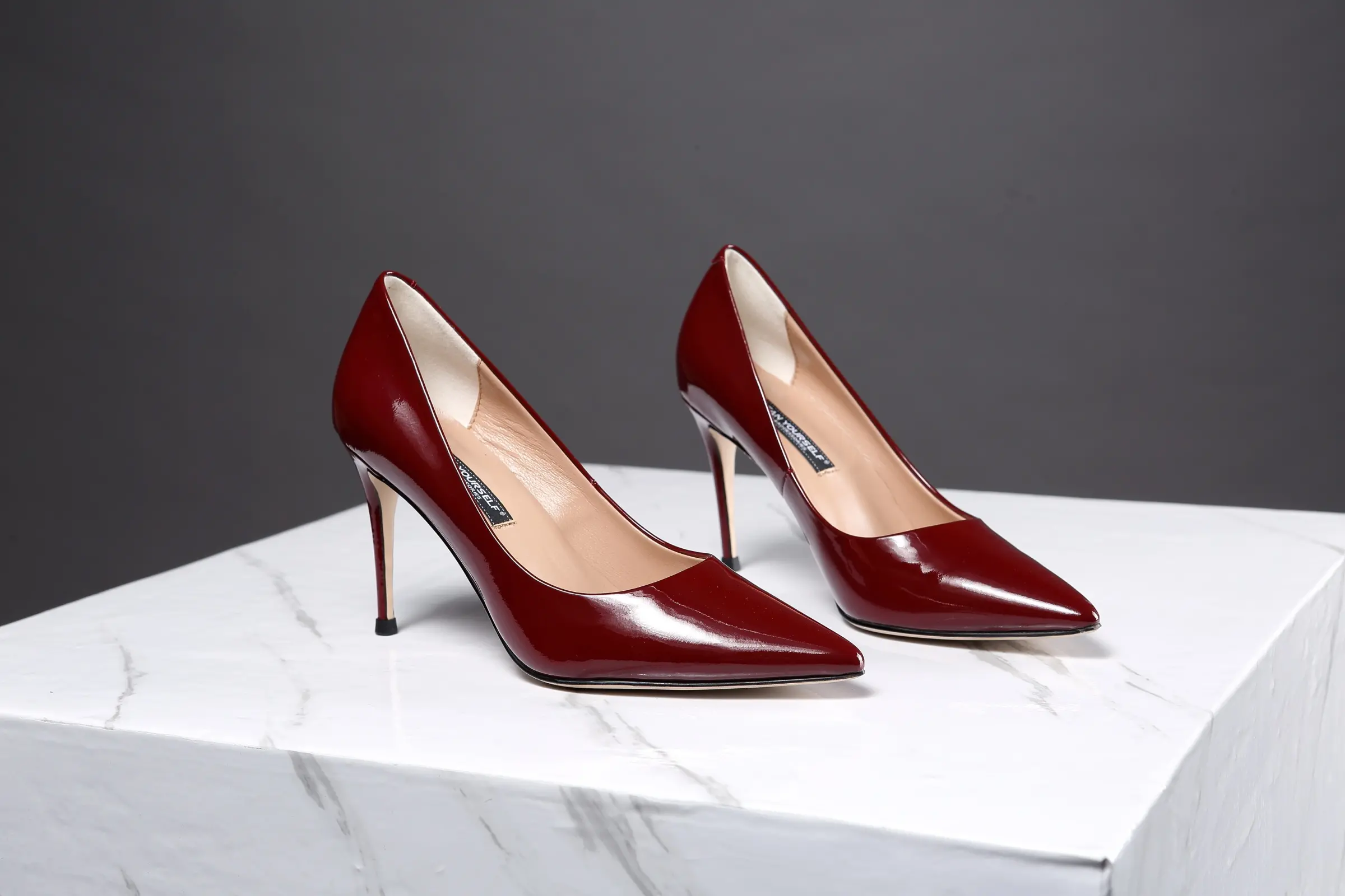 How to find a reliable customized women’s shoe manufacturer-1