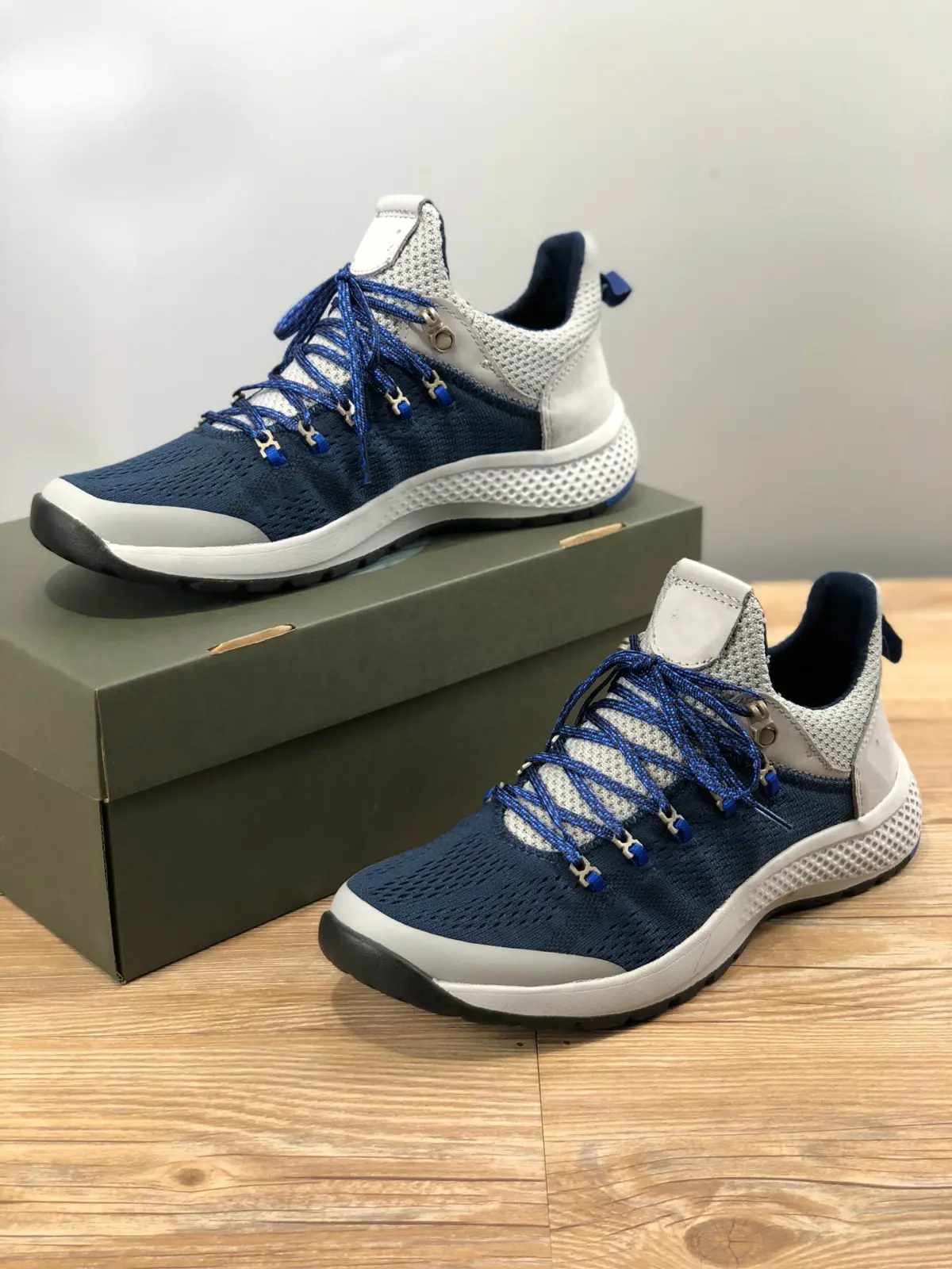Is the quality of the Chinese OEM running shoes processing factory good?-3