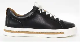 maintain leather shoes